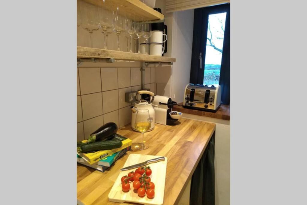 Farmhand Cottage Narberth Dış mekan fotoğraf